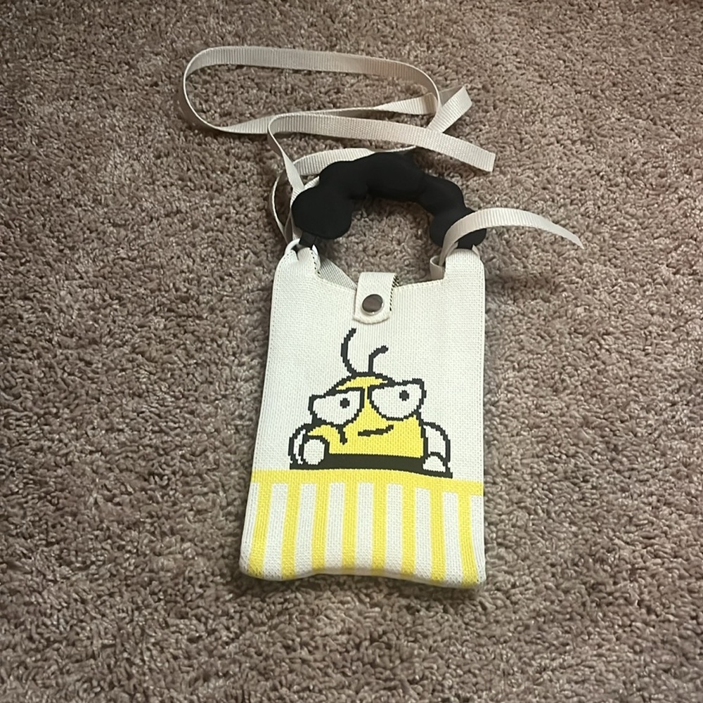 Minion - Picture 2 of 3